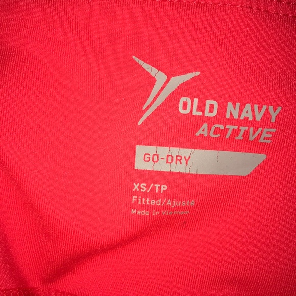 Coral is a reddish or pinkish shade of orange. - Picture 3 of 3